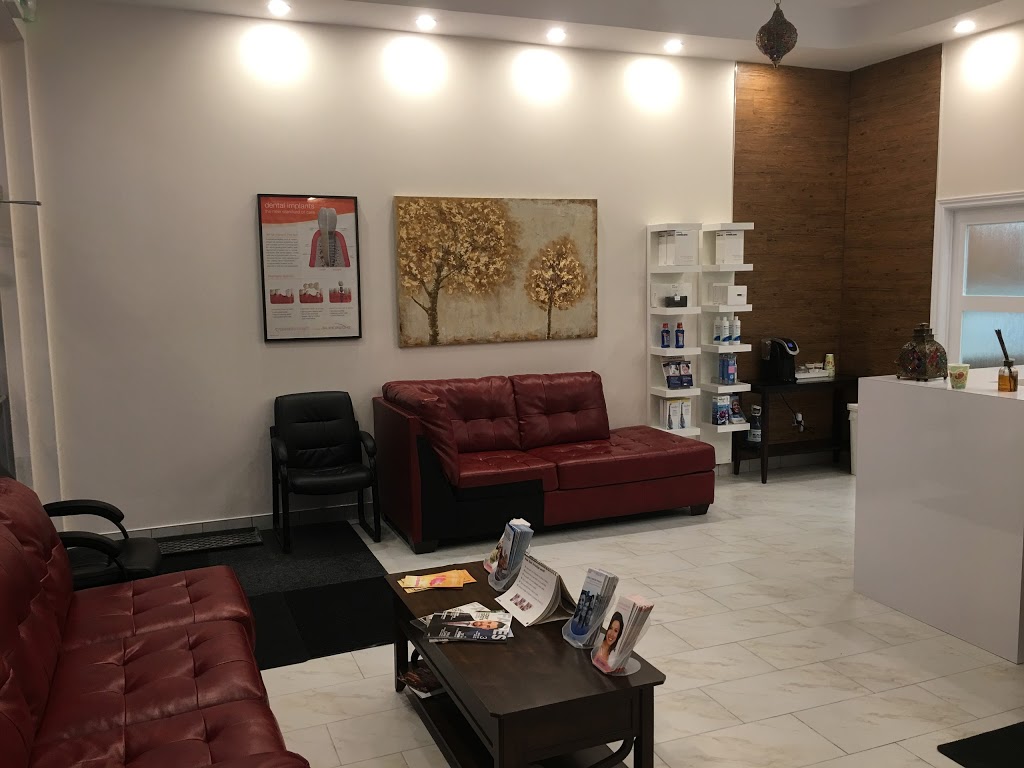 Fallowfield dental | 3350 Fallowfield Rd #6, Nepean, ON K2J 5L1, Canada | Phone: (613) 440-9000