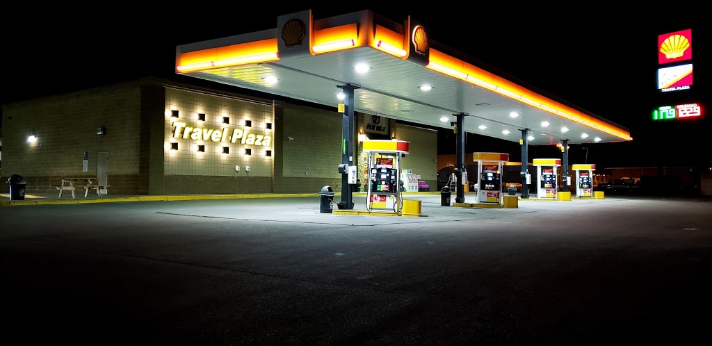 Flying J Travel Center | 370 N Service Rd, Moose Jaw, SK S6H 4N9, Canada | Phone: (306) 693-5858