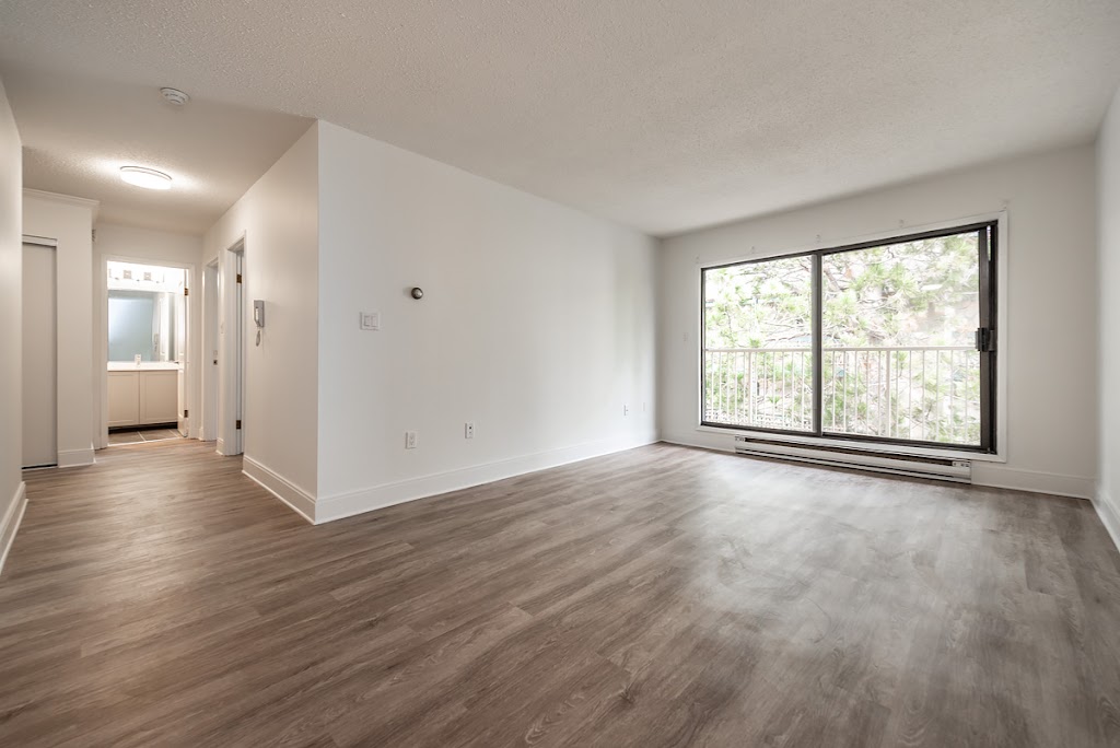 Sunny Lane Apartments | 3255 Quadra St, Victoria, BC V8X 1G4, Canada | Phone: (250) 589-1910