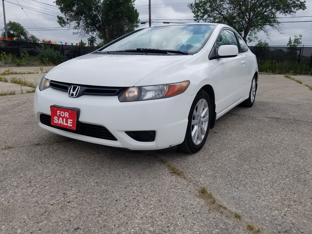 Automodealz | 700 Nairn Ave #9, Winnipeg, MB R2L 0X7, Canada | Phone: (204) 222-1066