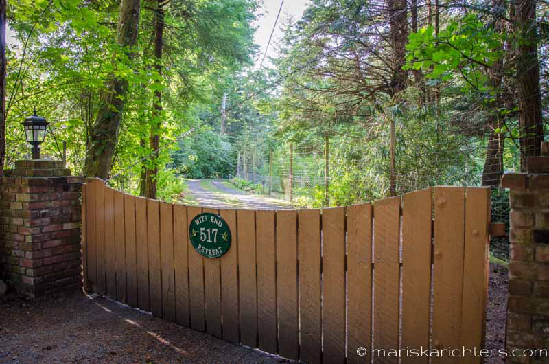 Wits End Retreat | 517 Witty Beach Rd, Victoria, BC V9C 4H8, Canada | Phone: (250) 474-1066