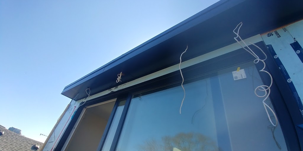 Iconic Steel Cladding Ltd. | 6 Sphinx Ct, Orillia, ON L3V 7Y4, Canada | Phone: (249) 385-7270