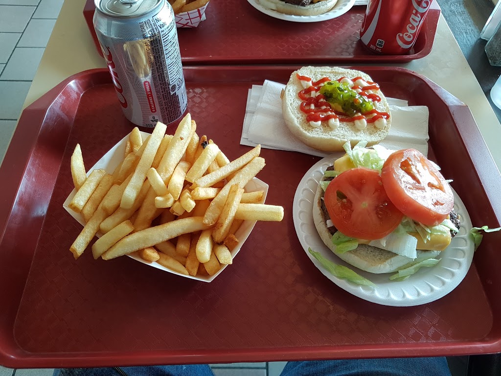 John Anderson Charcoal Broil Hamburgers | 1069 Dundas St W, Mississauga, ON L5C 1C3, Canada | Phone: (905) 276-8752