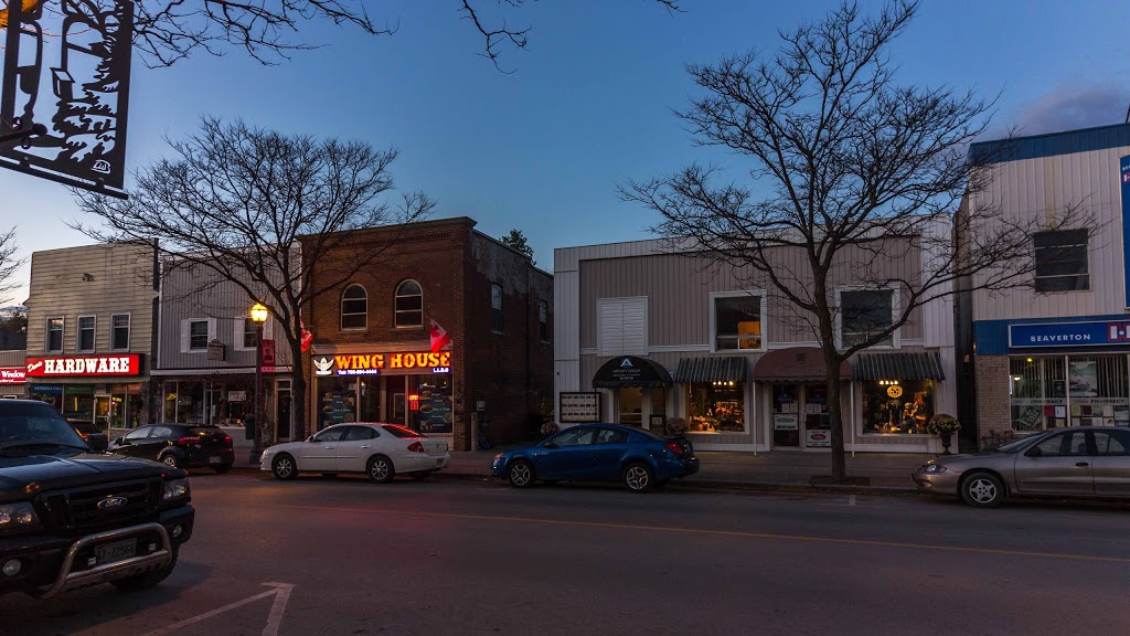 Wing house | 353-371 Simcoe St, Beaverton, ON L0K 1A0, Canada | Phone: (705) 504-4444