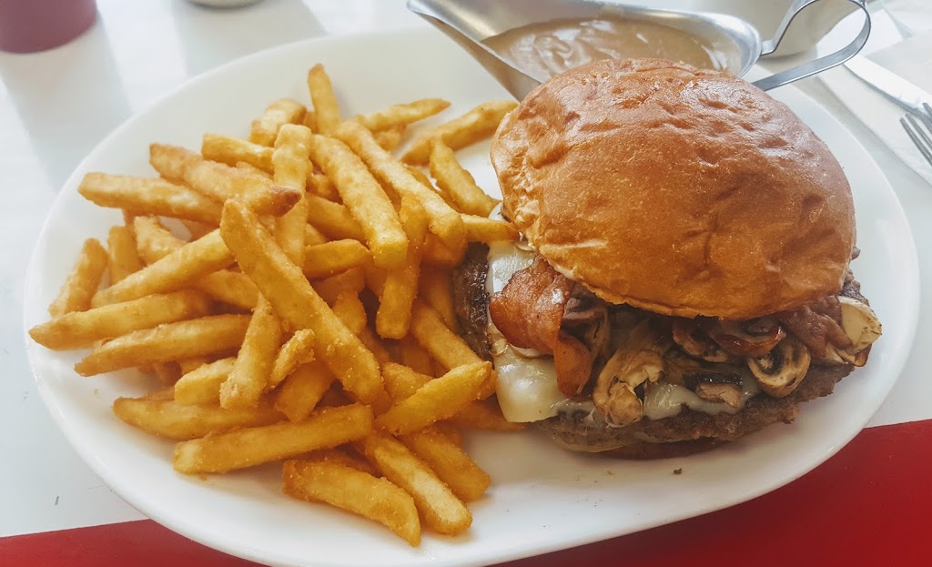 Tonys Place Restaurant | 31120 Peardonville Rd #101, Abbotsford, BC V2T 6K7, Canada | Phone: (604) 850-9288