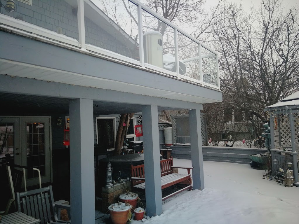 Along River Ridge Bed and Breakfast | 1919 52 St NW, Calgary, AB T3B 1C3, Canada | Phone: (403) 247-1330