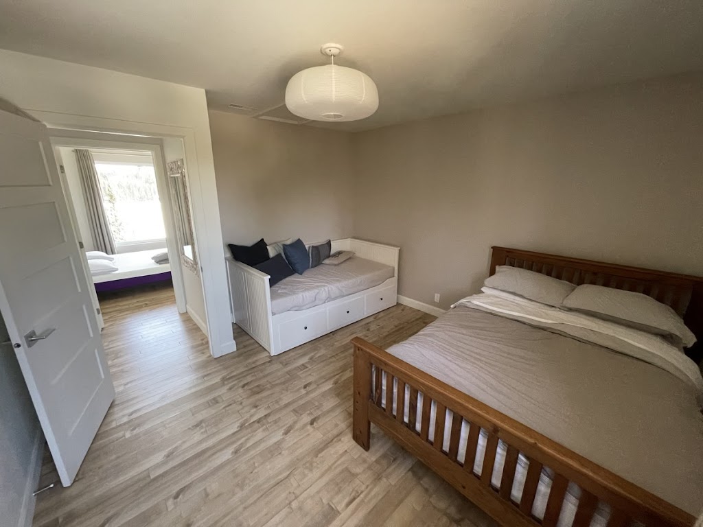 Chalet Plein Sud | 611 Rue Marie, Saint-Côme, QC J0K 2B0, Canada | Phone: (514) 582-8524
