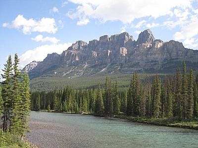 カナディアンロッキー日本語ツアー | 956 Lawrence Grassi Ridge, Canmore, AB T1W 2Z6, Canada | Phone: (403) 609-2936