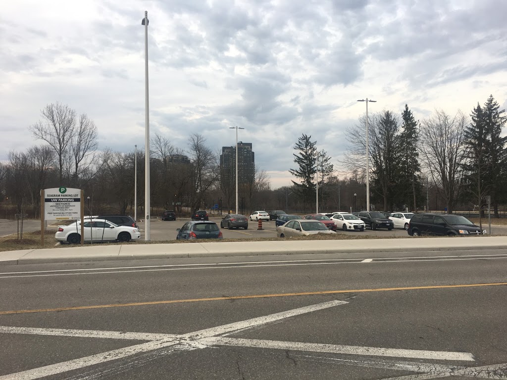 Free Parking Lot University of Waterloo (Seagram Drive) | Central Dr, Waterloo, ON N2L 3B6, Canada | Phone: (519) 888-4567 ext. 33100