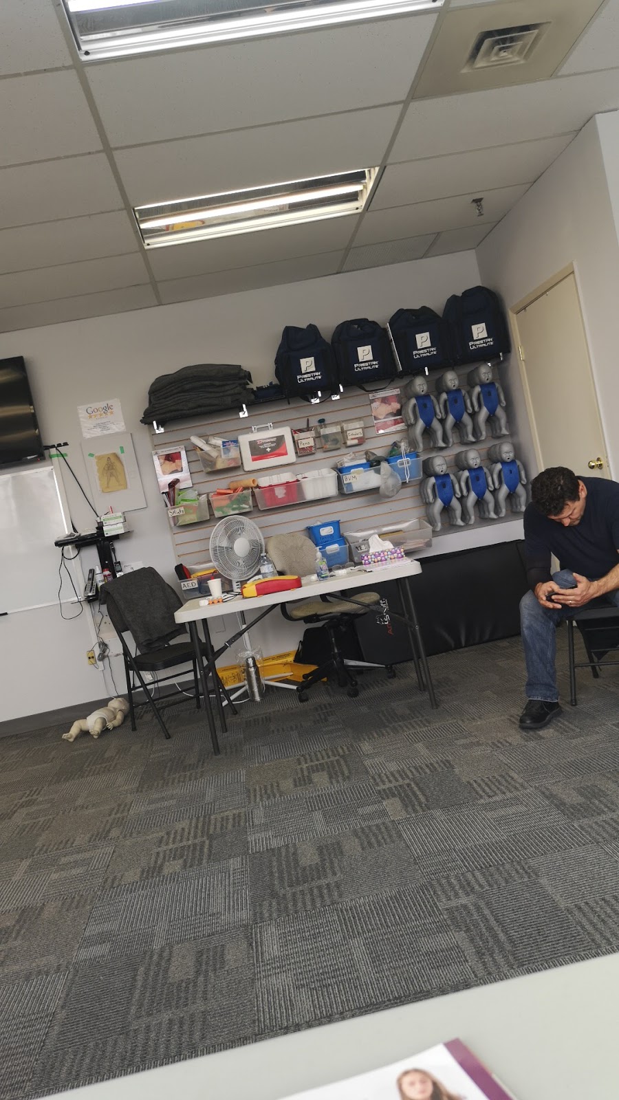 First Aid 4U Training | 550 Fennell Ave E #203, Hamilton, ON L8V 4S9, Canada | Phone: (289) 780-0233