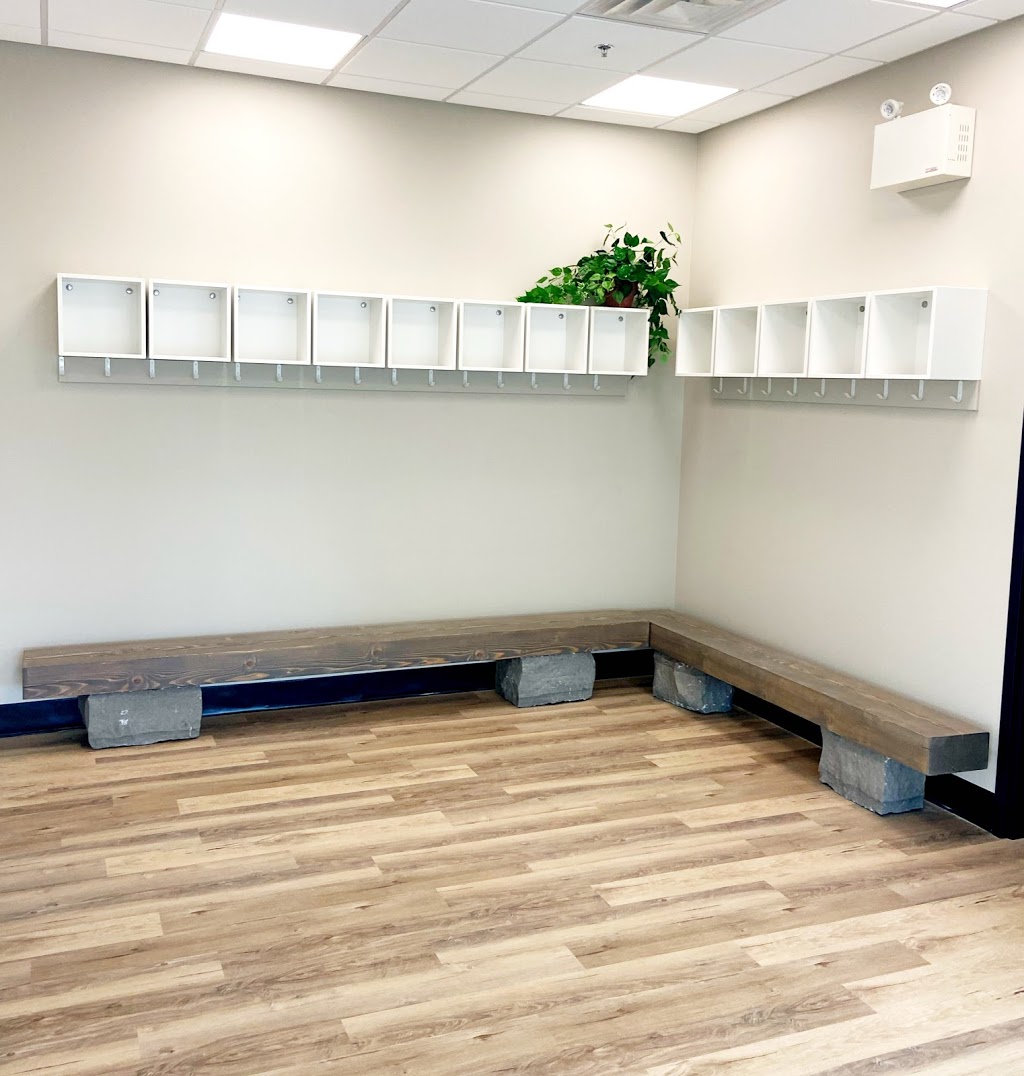 Natural Alignments Wellness Centre & Yoga | 1 Prologis Blvd Unit #104, Mississauga, ON L5W 0G2, Canada | Phone: (905) 565-0550