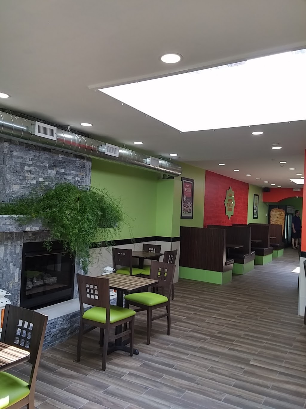Lazeez Shawarma | 1031 King St W, Hamilton, ON L8S 1L6, Canada | Phone: (905) 529-9335