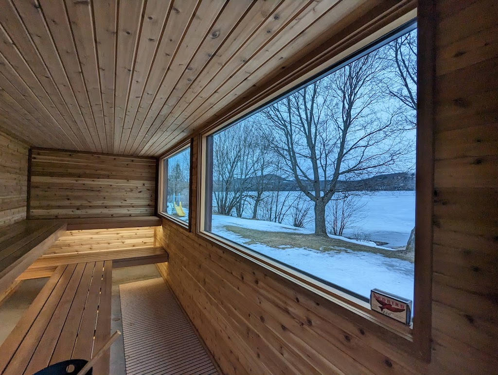 Solstice sauna North Hatley | Sauna social | 2070 Chem. du Lac, North Hatley, QC J0B 2C0, Canada | Phone: (819) 201-7621
