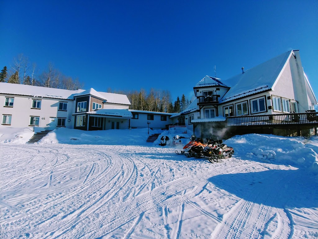 Horseshoe | 106 Chemin Parent, Parent, QC G0X 3P0, Canada | Phone: (819) 667-2525
