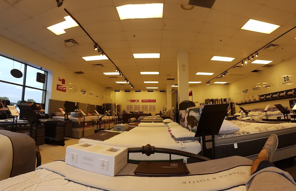The Brick Mattress Store | 270 North Service Rd W Unit C001, Oakville, ON L6M 2R7, Canada | Phone: (905) 337-9993