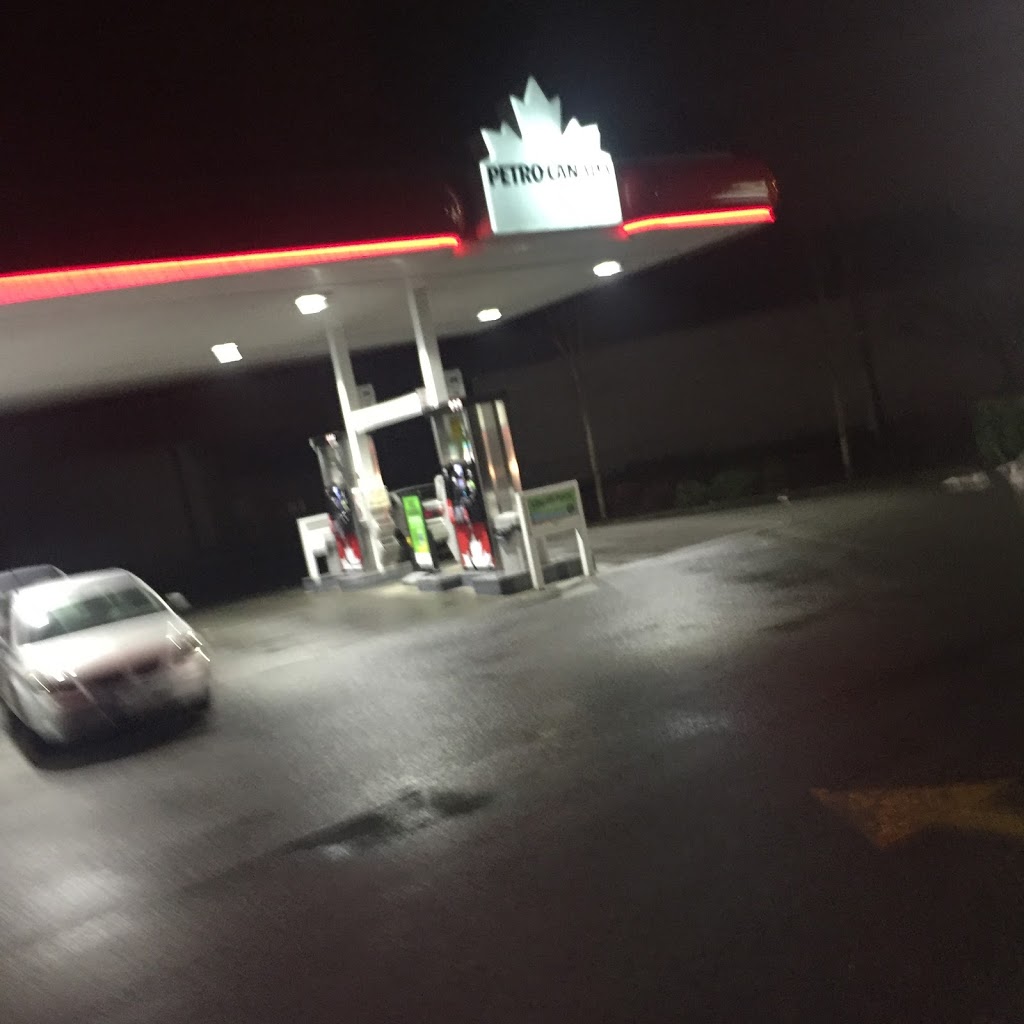 Petro-Canada | 1006 Government St, Duncan, BC V9L 1C3, Canada | Phone: (250) 748-4196