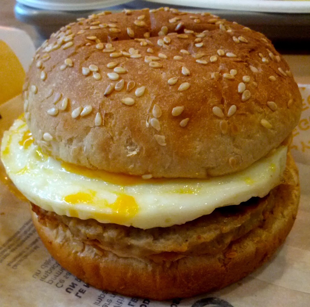 A&W Canada | 357 Church St, Toronto, ON M5B 0B2, Canada | Phone: (647) 748-0786