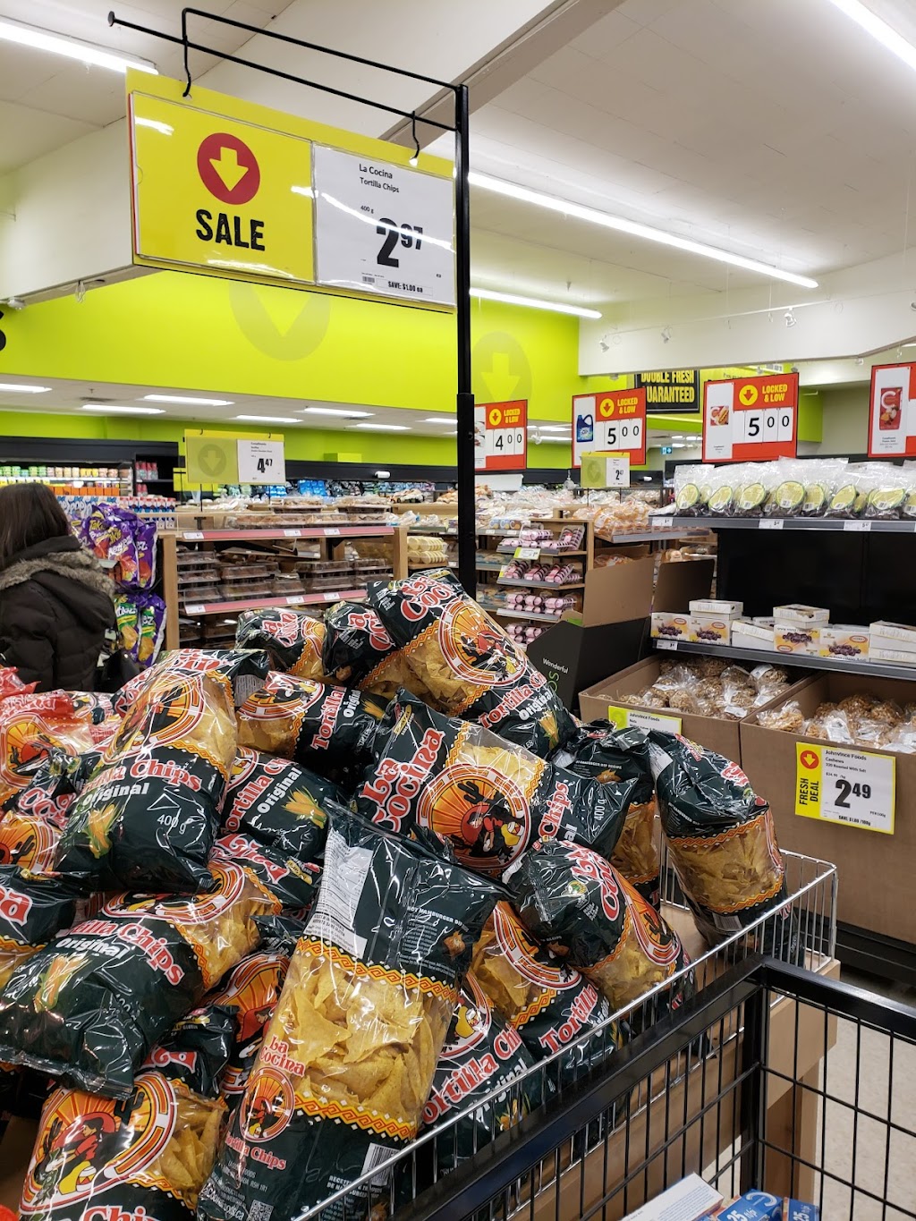 FreshCo Brentwood | 3636 Brentwood Rd NW, Calgary, AB T2L 1K8, Canada | Phone: (403) 289-1424