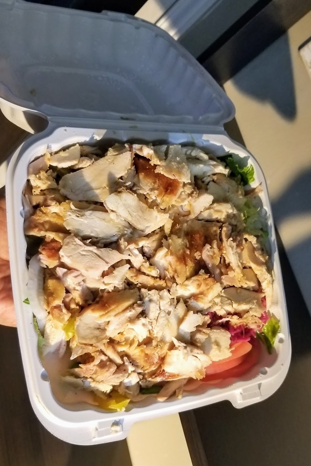 Mr Shawarma | 2555 Baseline Rd, Ottawa, ON K2H 7B3, Canada | Phone: (613) 726-1222
