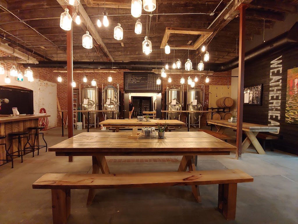 Laketown Beer Co. | 29 Beckwith St E, Perth, ON K7H 1B4, Canada | Phone: (613) 201-2337
