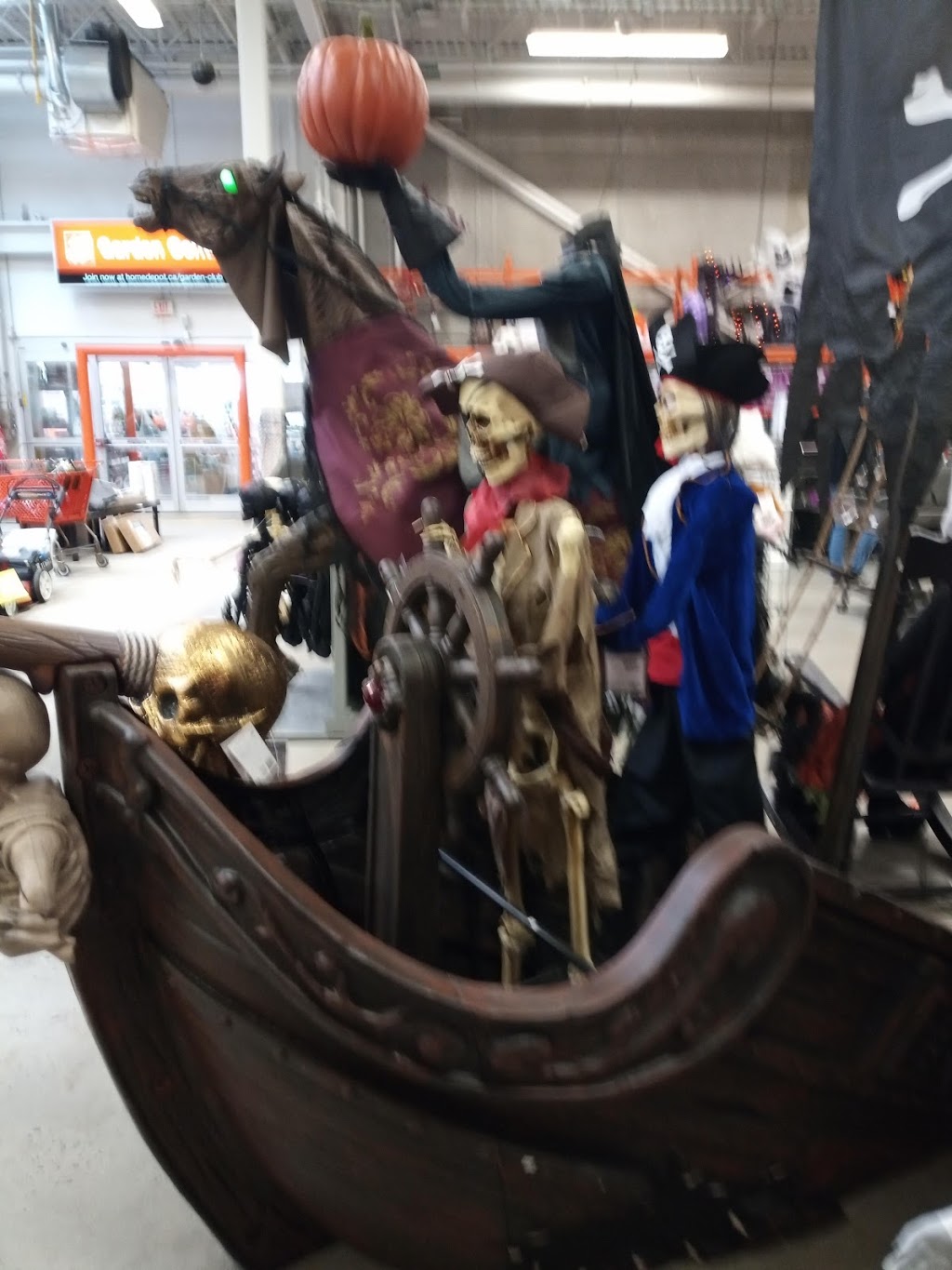The Home Depot | 15360 Bayview Ave, Aurora, ON L4G 7G1, Canada | Phone: (905) 726-4500