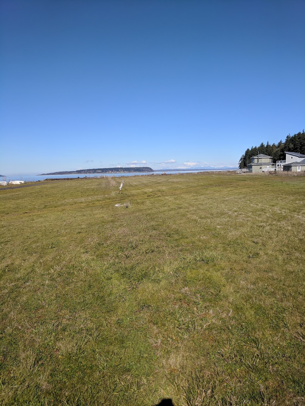 Eliza Island Airport | Lummi Island, WA 98262, USA | Phone: (206) 365-9184