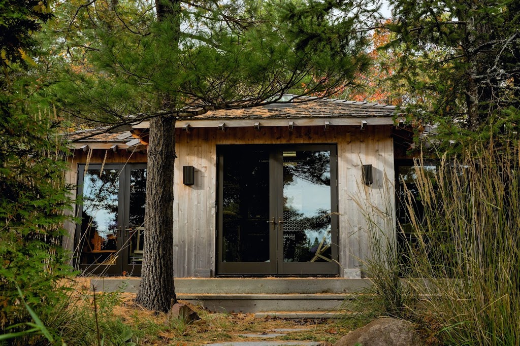 Desmasdons Construction | 18 Desmasdons Rd, Pointe au Baril, ON P0G 1K0, Canada | Phone: (705) 366-2581