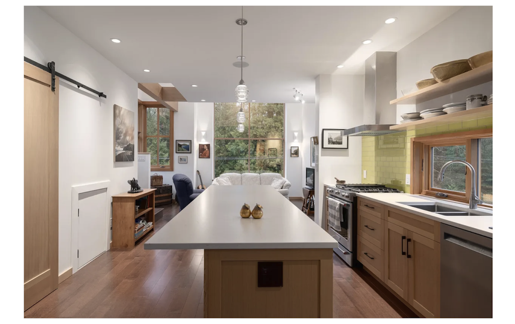 Kennedy Construction Company (North Vancouver) | 350 Esplanade E #201, North Vancouver, BC V7L 1A4, Canada | Phone: (604) 986-3244