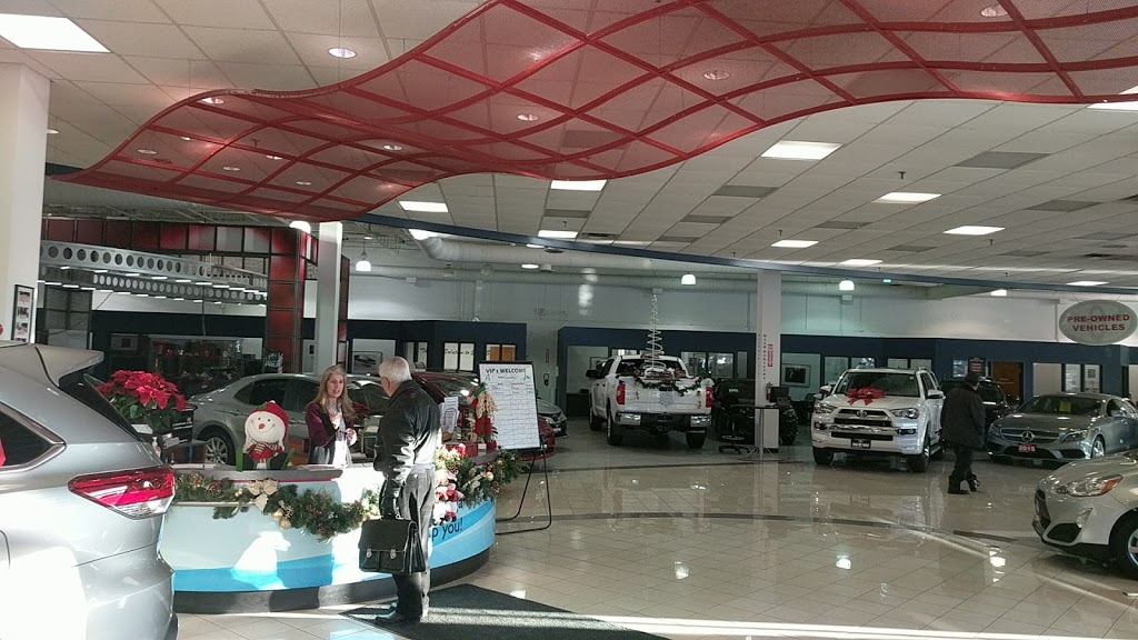 Mississauga Toyota | 2215 Dundas St E, Mississauga, ON L4X 2X2, Canada | Phone: (289) 769-9993