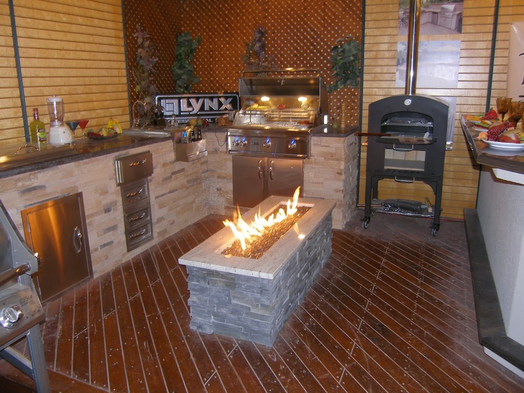 Outdoor Luxury | 95 Cousins Dr, Aurora, ON L4G 1W3, Canada | Phone: (905) 841-3100