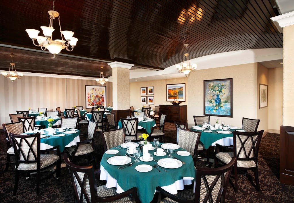 Revera Leaside | 14 William Morgan Dr #10, East York, ON M4H 1E7, Canada | Phone: (416) 425-3722
