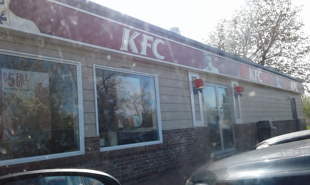 KFC | 38459 Western Hwy, Bloomfield, PE C0B 1E0, Canada | Phone: (902) 859-1474