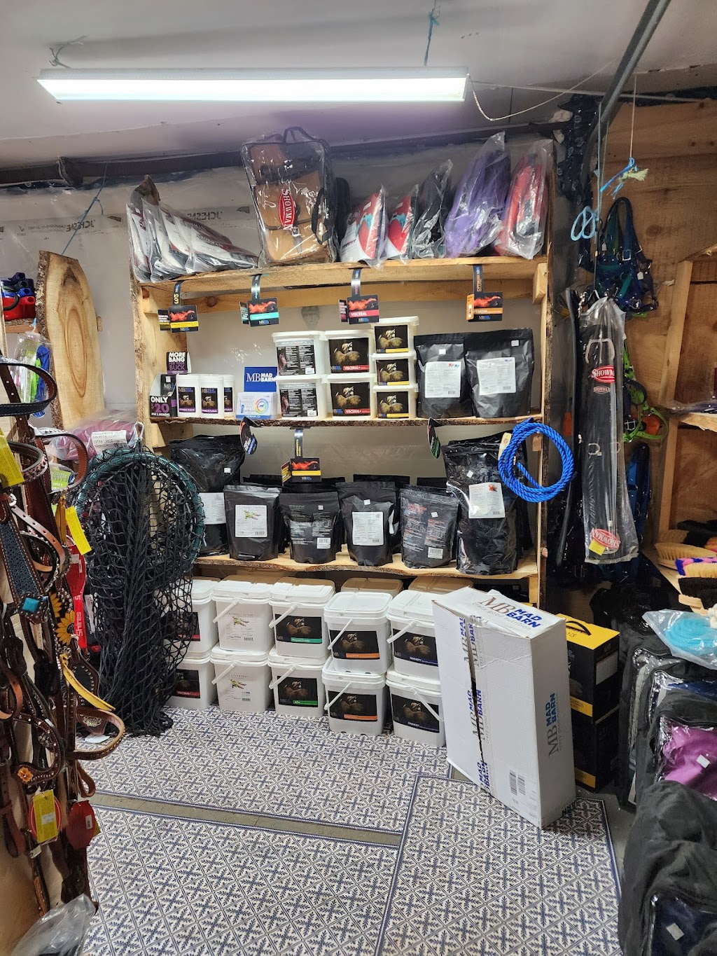 Best Bet Feed and Tack Store | 370 Ross Creek Rd, Canning, NS B0P 1H0, Canada | Phone: (902) 300-7596