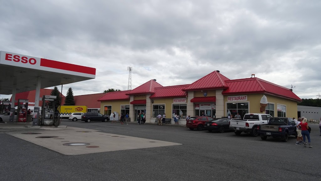 Esso | 1260 Chemin Quatre Saisons, Notre-Dame-du-Bon-Conseil, QC J0C 1A0, Canada | Phone: (819) 336-3696