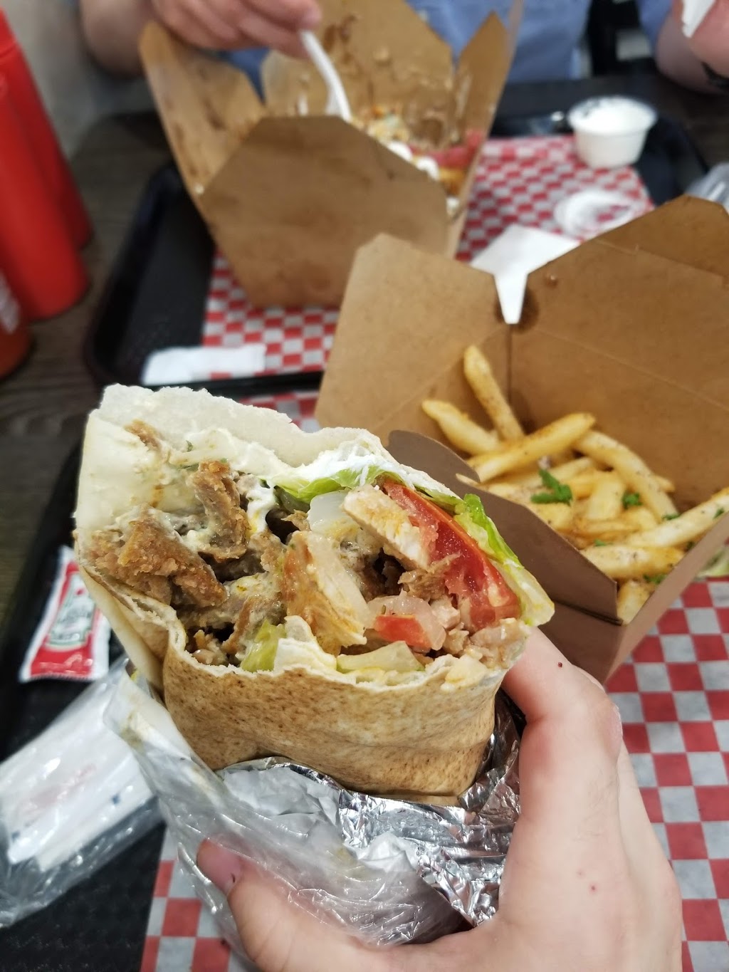 Lamar Donair & Burgers | 17-160 Meadowood Dr, Winnipeg, MB R2M 5L6, Canada | Phone: (204) 421-7770