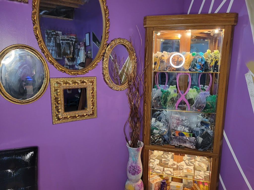 Splash N Glam | 246 Kozlov St, Barrie, ON L4N 6R8, Canada | Phone: (705) 718-8536