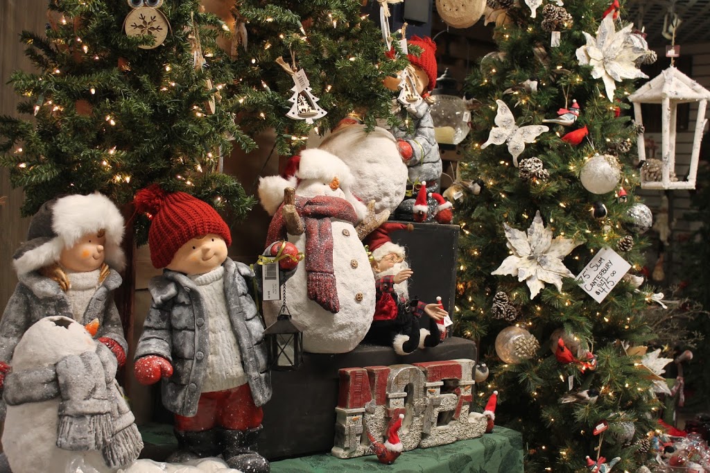 Lakewood Garden Centre Ltd | 72856 Bluewater Hwy, Zurich, ON N0M 2T0, Canada | Phone: (519) 236-4479
