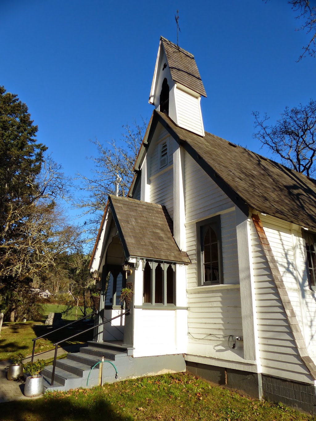 ST. STEPHENS ANGLICAN CHURCH | 7921 St Stephens Rd, Saanichton, BC V8M 2C3, Canada | Phone: (250) 652-4311