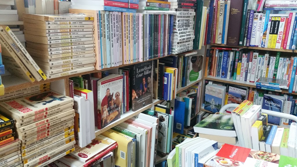 Librairie De La Montee | 5317 Montée Saint-Hubert, Saint-Hubert, QC J3Y 1V8, Canada | Phone: (450) 926-8822