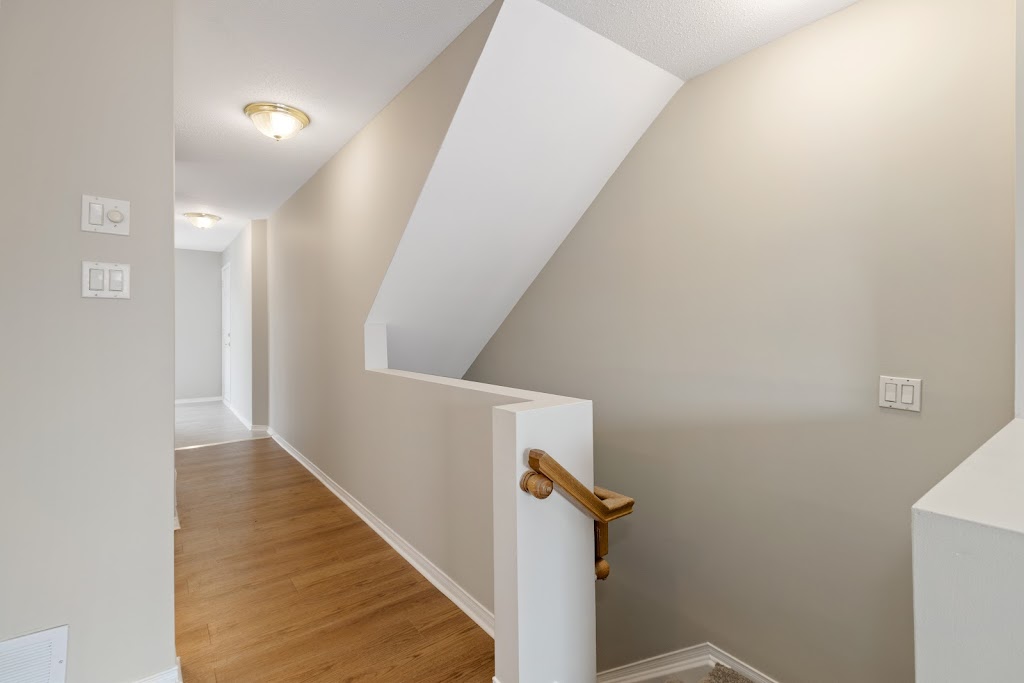 Jubilee Townhomes | 2 Hathaway Dr, Nepean, ON K2G 6S7, Canada | Phone: (613) 699-2077