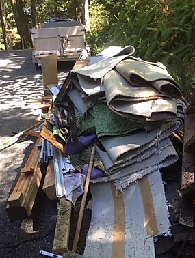 Trailer Trash Junk Removal | New Westminster, BC V3L 4V4, Canada | Phone: (604) 868-0219