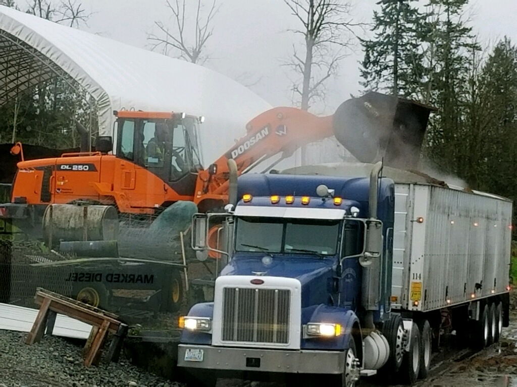 Welcome Hauling | 4185 Valley Hwy, Deming, WA 98244, USA | Phone: (360) 592-5240