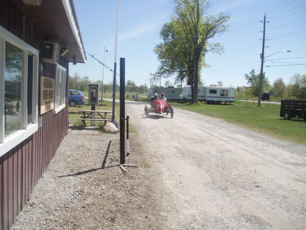 Knights Hide-Away Park | 1154 Gorham Rd, Ridgeway, ON L0S 1N0, Canada | Phone: (905) 894-1911