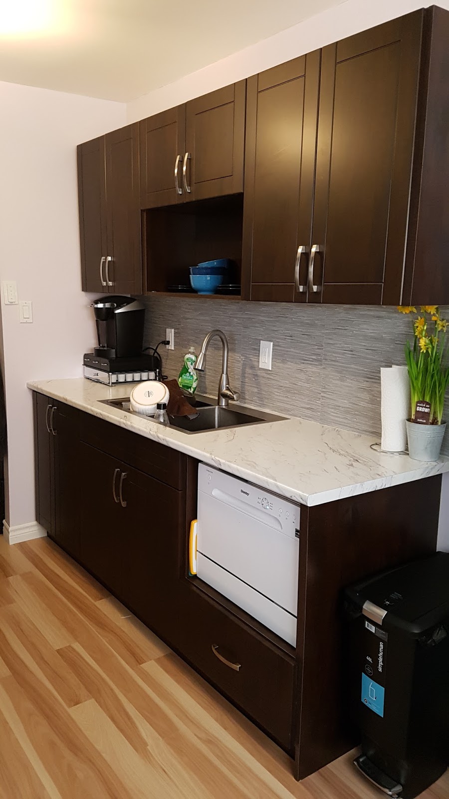 hd kitchen refacing | 140 Milner Ave, Scarborough, ON M1S 3R3, Canada | Phone: (647) 535-3090