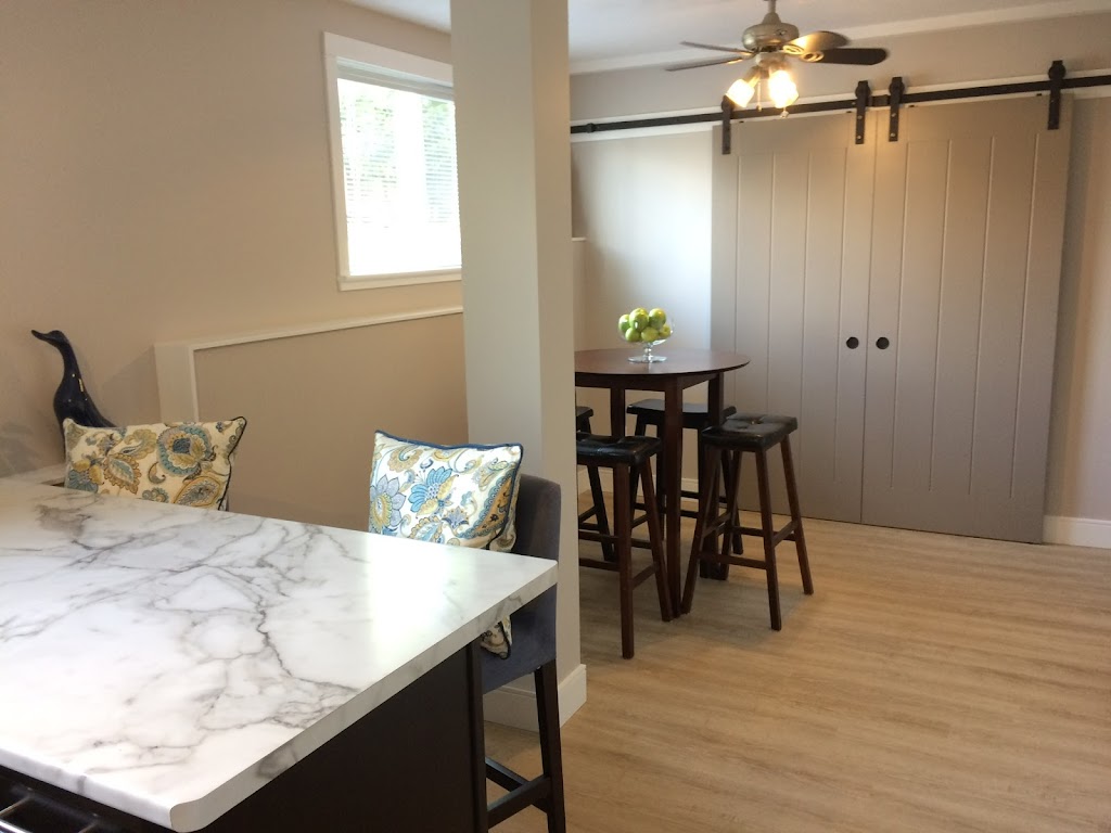 Dragonfly B&B | 1414 Harvard Ave, Comox, BC V9M 2X2, Canada | Phone: (250) 650-5144