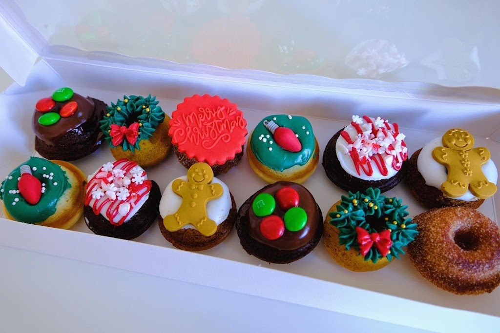 Little Bitty Donuts | 715 Alexander Crescent NW, Calgary, AB T2M 4B8, Canada | Phone: (587) 999-7381