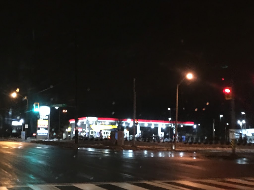 Petro-Canada | 9495 Airport Rd, Brampton, ON L6S 6C7, Canada | Phone: (905) 793-2777