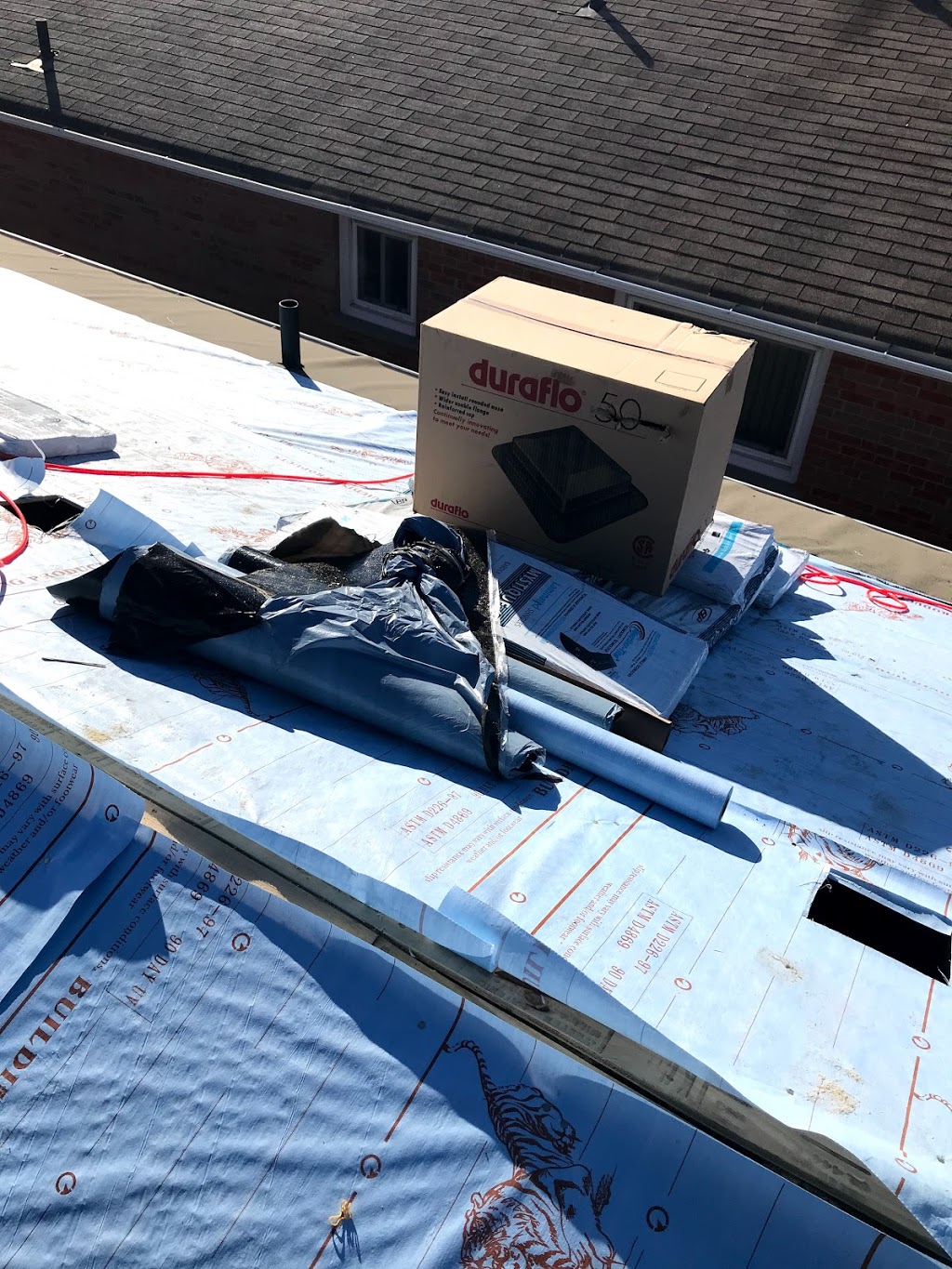 Seven star roofing | 37 Barnwell Dr, Scarborough, ON M1V 1Z1, Canada | Phone: (647) 779-3334