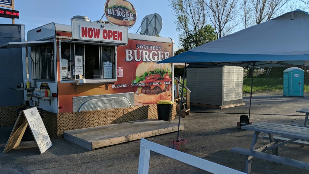 Northern Burger Chip Stand | 865 Kingsway, Greater Sudbury, ON P3B 2E4, Canada | Phone: (705) 674-1855