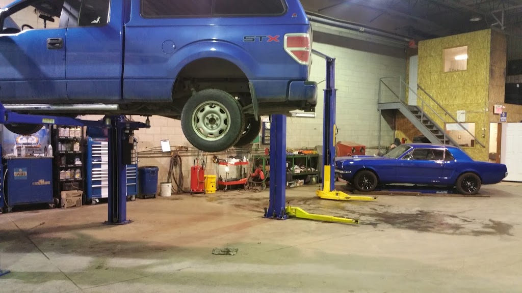 Garage Roosevelt | 1591 Rue Jean-Lachaîne, Sainte-Catherine, QC J5C 1C2, Canada | Phone: (450) 632-4644